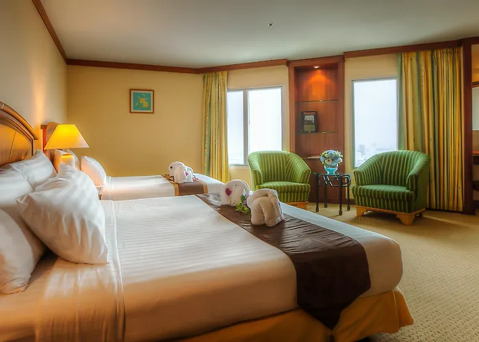 Hotell Baiyoke Sky 4*